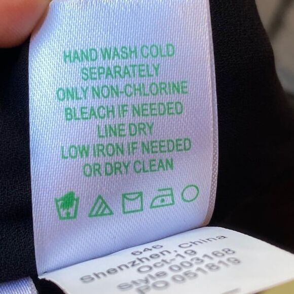 Lilly Pulitzer Keegan Blouse XL Black Onyx Lace Yoke Sleeve Top Boho Classic - Picture 9 of 10